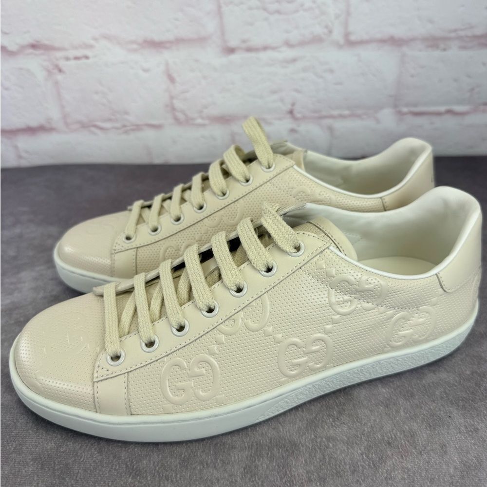 Gucci Women’s Series Gg Embossed Low Sneakers New 38.5 - Picture 4 of 12